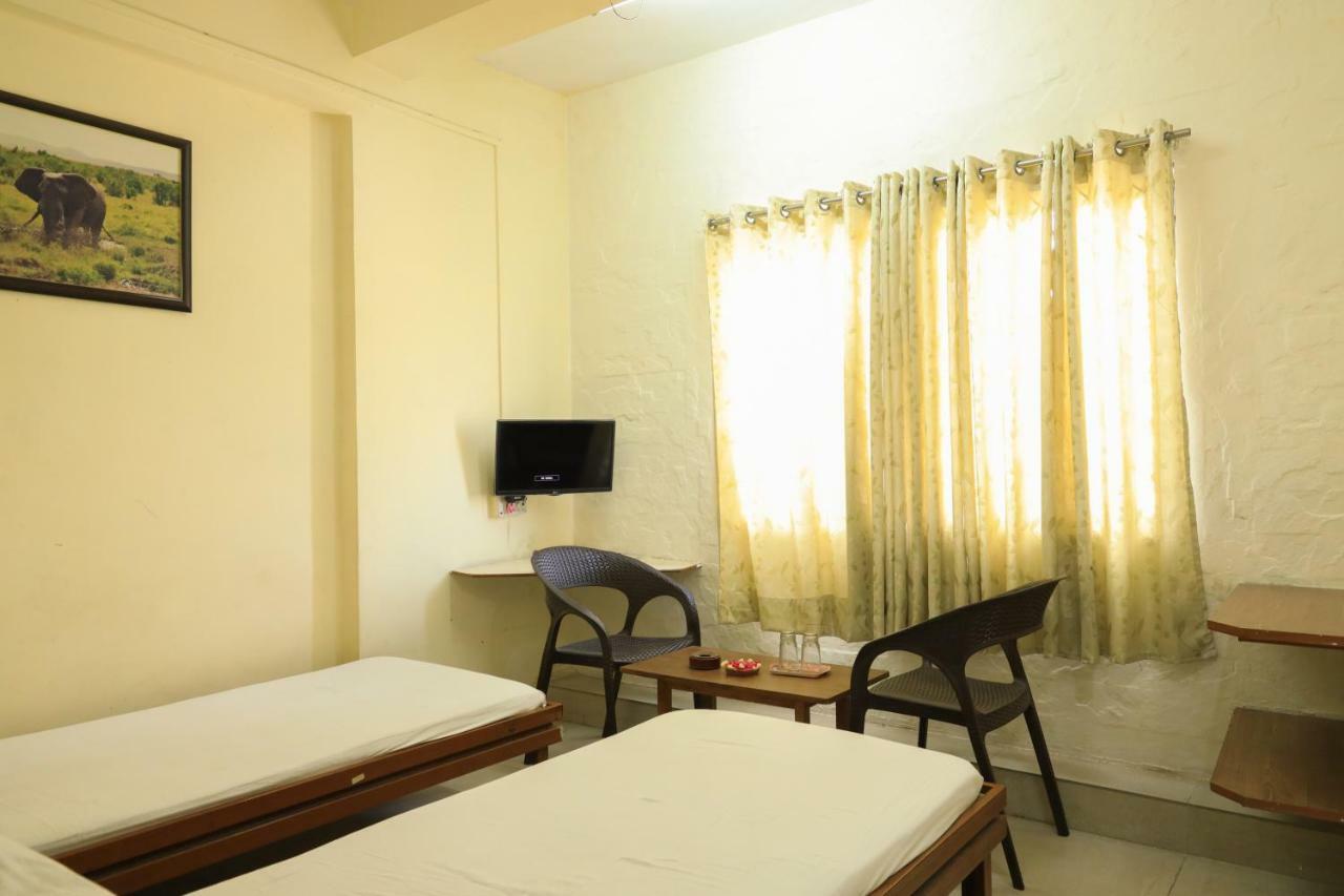 Spot On 39820 Shree Vaibhav Saver Hotell Nagpur Eksteriør bilde