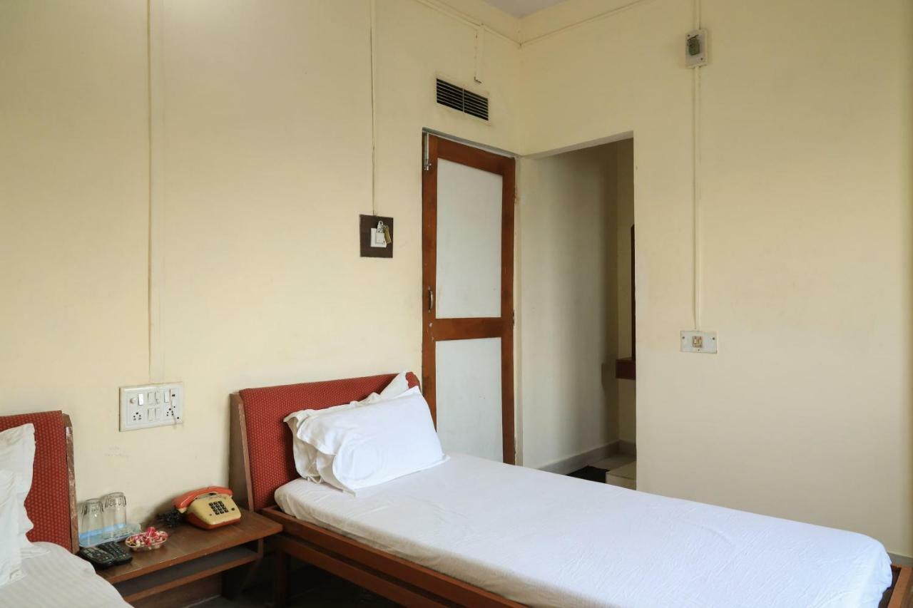 Spot On 39820 Shree Vaibhav Saver Hotell Nagpur Eksteriør bilde